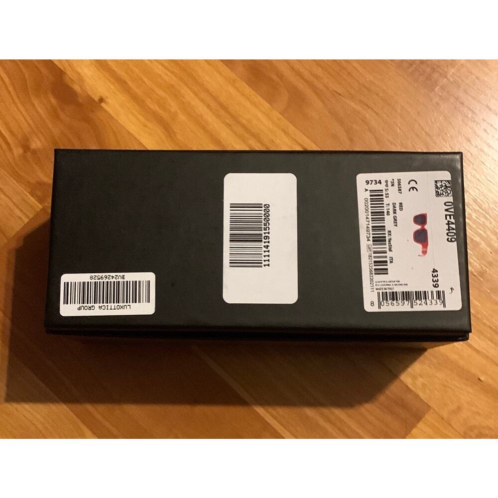 Versace‎ empty sunglasses box - Picture 2 of 2